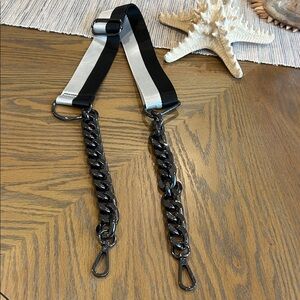 Stylish Black & Silver purse Strap